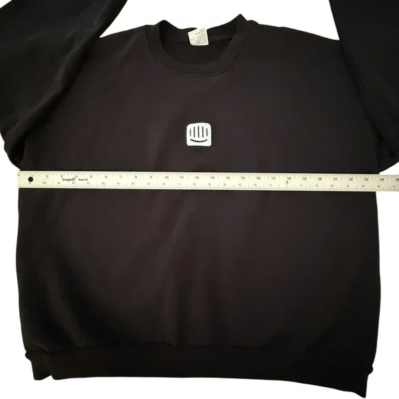 Everybody World Black Trash Crewneck Size Med made In The USA - Picture 5 of 7